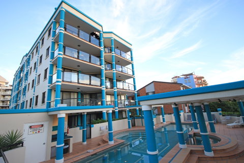 Aegean Mooloolaba - Holiday Cairns 1