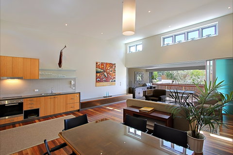 Beach Villa 17, East On Byron - Holiday Cairns 2