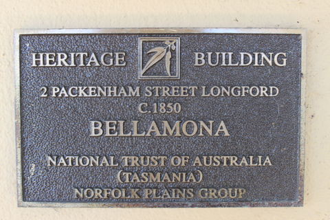 Bellamona - Cosy Georgian Cottage - Holiday Cairns 2