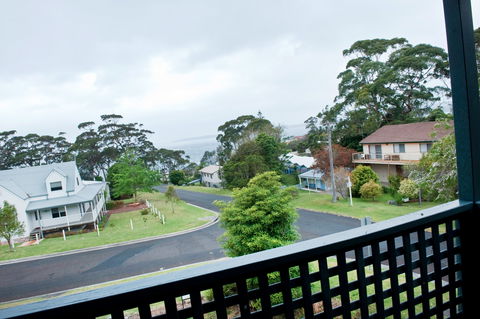 Bowen View - Holiday Cairns 0