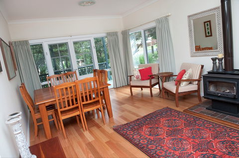 Bowen View - Holiday Cairns 1