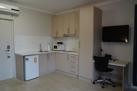 Carlton Lygon Lodge - Holiday Cairns 2