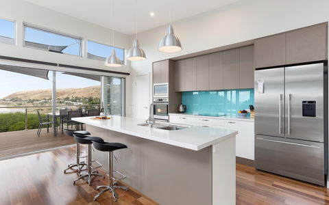 Carrickalinga Shores - Holiday Cairns 2