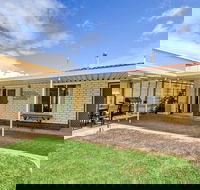 Century 21 SouthCoast Sun and Sea - Holiday Cairns