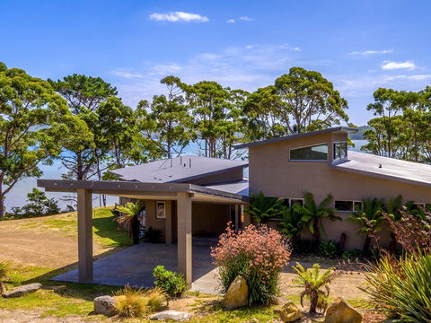 Cloudy Bay Lagoon Estate - Holiday Cairns 1
