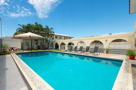 Coral Sands Motel - Holiday Cairns 2