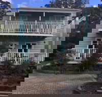 Hyams Beach Green Whaler - Holiday Cairns