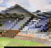 Kickenback Studio - Holiday Cairns