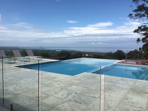 Mont Sapphire Luxury Retreat - Holiday Cairns 1