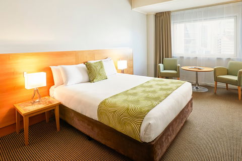 Novotel Perth Langley - Holiday Cairns 2