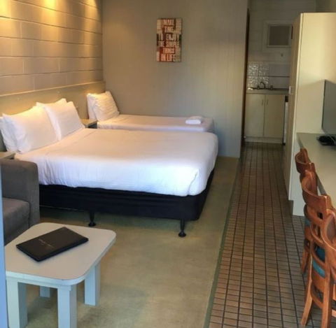 Sandbar Motel Lakes Entrance - Holiday Cairns 2