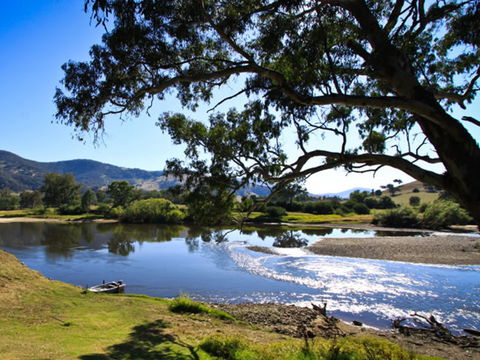 Talmalmo Cottage - Holiday Cairns 1