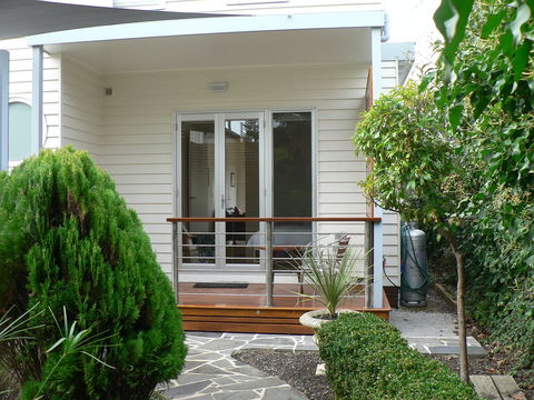 The Boatshed Waterfront B&B - Holiday Cairns 2