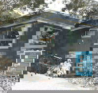 Thredbo YHA Snowy Mountains - Holiday Cairns