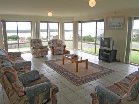 Water View House - Holiday Cairns 0