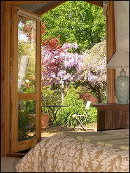 Valley Guest House - Holiday Cairns 5