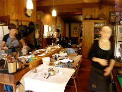Cottage Braeside Mt Macedon - Holiday Cairns 1