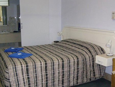 Golden Palms Motor Inn - Holiday Cairns 2