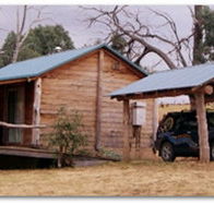 Gaddleen Grove Cottages - Holiday Cairns
