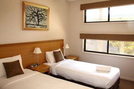 Barwon Heads Resort At 13th Beach - Holiday Cairns 4