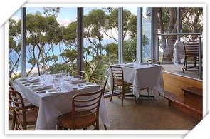 Chris's Beacon Point Restaurant And Villas - Holiday Cairns 5