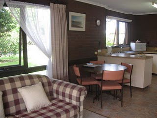 Paradise Court Villas - Holiday Cairns 3