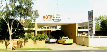 Bendigo Gateway Motel - Holiday Cairns 0
