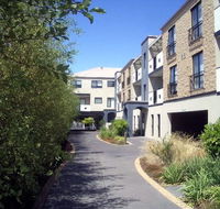 Oceanic on Thompson Apartments - Holiday Cairns
