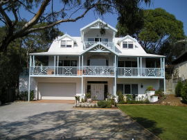 Silver Waters Bed And Breakfast - Holiday Cairns 0
