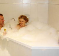 Cottages for Two - Holiday Cairns