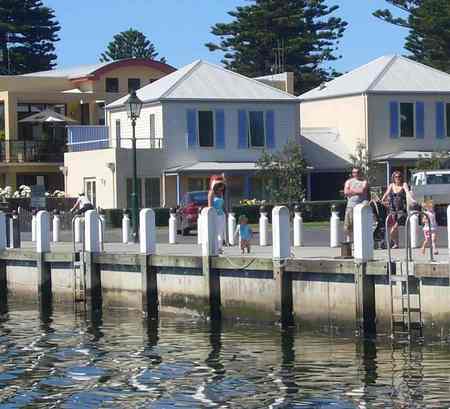 Dockside Waterfront Indulgence - Holiday Cairns 0