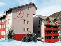 Snow Ski Apartments - Holiday Cairns 0