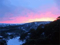 Snow Ski Apartments - Holiday Cairns 3