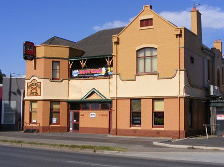 Cross Keys Hotel - Holiday Cairns 0