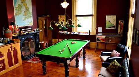 Bishopscourt Bed And Breakfast - Holiday Cairns 1