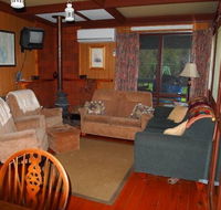 Lyle Hill Accommodation - Holiday Cairns