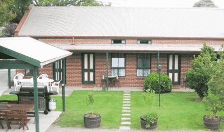 Mansfield Travellers Lodge - Holiday Cairns