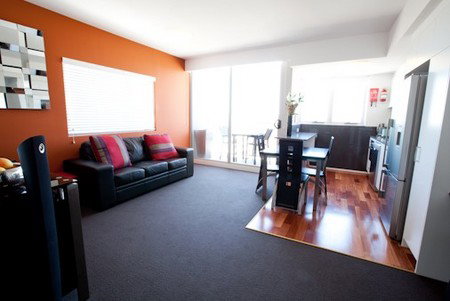 Honeysuckle Executive Apartments - Holiday Cairns 2