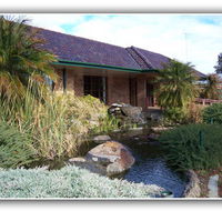 Cascades Motor Inn - Holiday Cairns