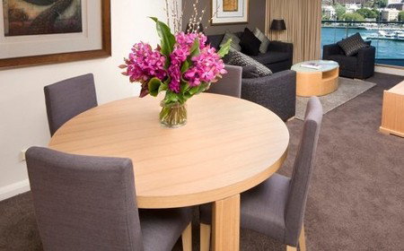 Quay Grand Suites Sydney - Holiday Cairns 2