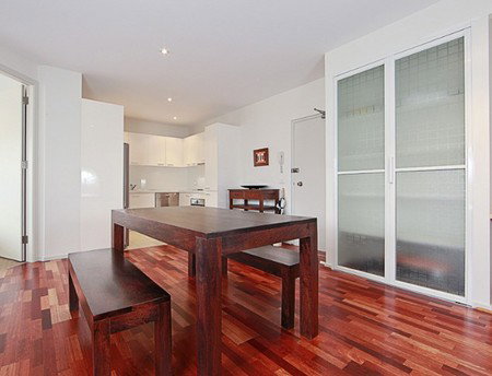 Accommodate Canberra - Holiday Cairns 1