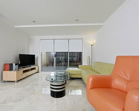 Accommodate Canberra - Holiday Cairns 4