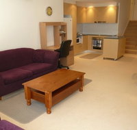 Canberra Wide Apartments - Metropolitan - Holiday Cairns