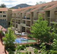 Canberra Wide Apartments - Monterey - Holiday Cairns