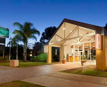 Quality Resort Inlander - Holiday Cairns 3