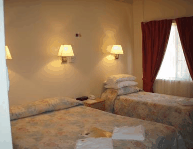 Aromet Motor Inn - Holiday Cairns 4