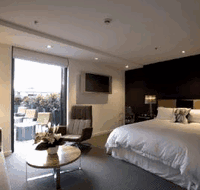 Crown Hotel Surry Hills - Holiday Cairns