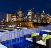 Next Bounce Hotel And Backpackers - Holiday Cairns