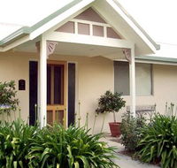 Wagga Wagga Forget Me Not Cottages - Holiday Cairns