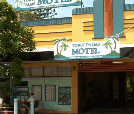 Town Palms Motel - Holiday Cairns 0